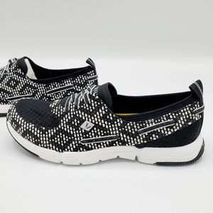 Sperry Top Sider Black & White Ripple Lace Up Shoe